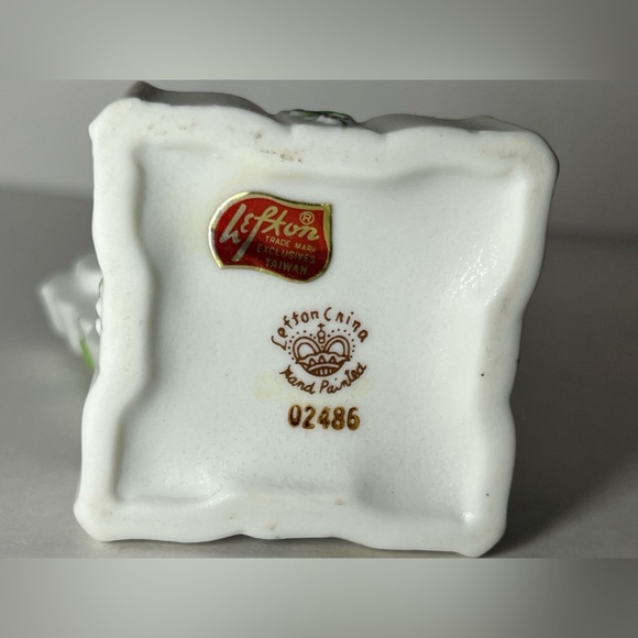 VTG Hand Painted Lefton China Ceramic Floral Gift Trinket Box 02486 - Picture 4 of 14
